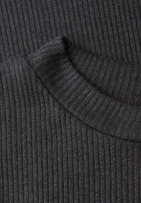 Top met glitter gebreide look deep ash grey Top met glitter gebreide look deep ash grey