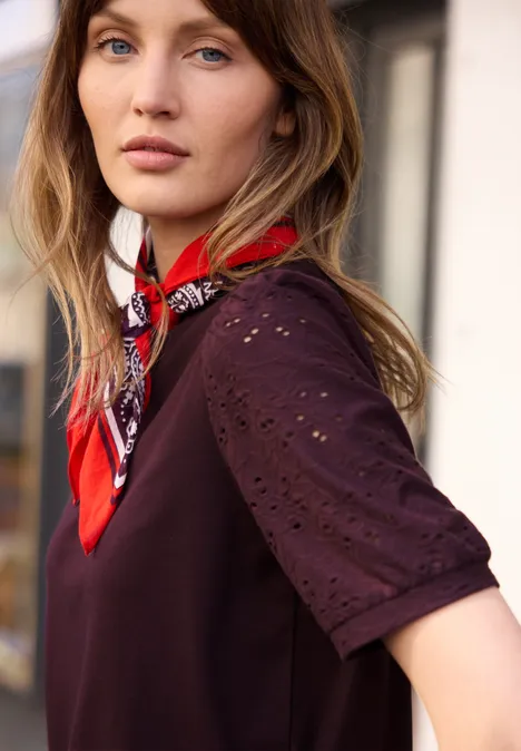 T-Shirt mit Rundhals und Spitzenärmeln very berry