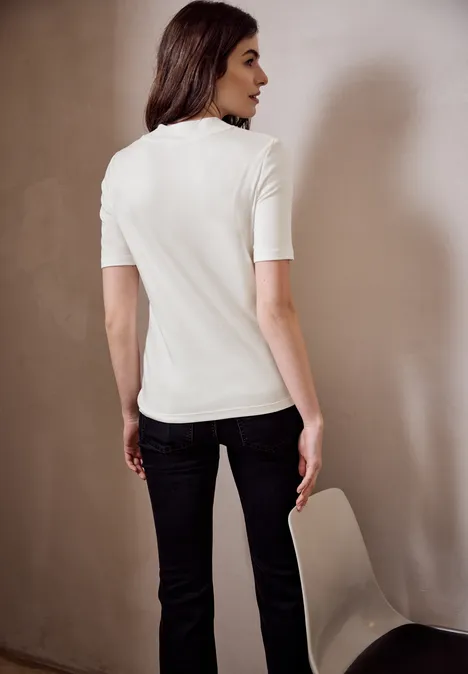 Basic T-Shirt off white Basic T-Shirt off white