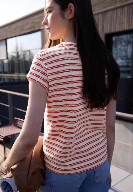 Kurzarm T-Shirt mit Struktur torch red