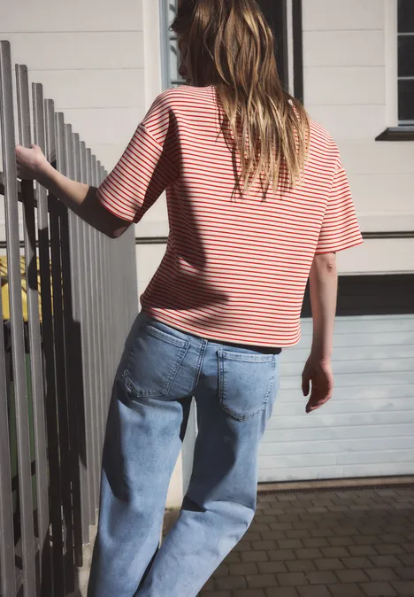 Fein gestreiftes Scuba T-Shirt torch red Fein gestreiftes Scuba T-Shirt torch red