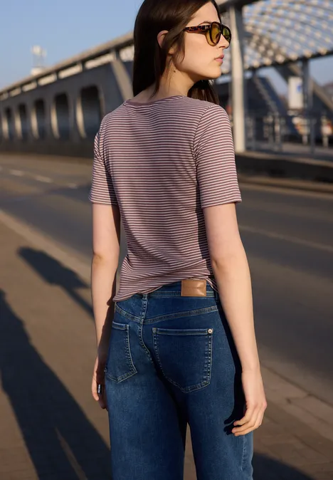 Koszulka z okrągłym dekoltem i guzikami hazy rose