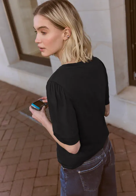 Shirt met ronde hals en pofmouwen Black