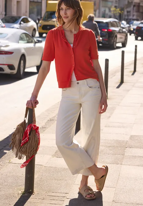 Kurzarm Jacke im Strick-Look mit Knöpfen chili red