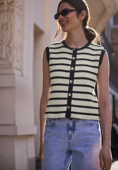 Weste mit Rundhals und Streifen off white Weste mit Rundhals und Streifen off white