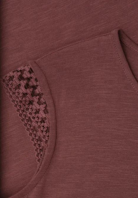 Shirt met ronde hals en gehaakte mouwen mahogany brown Bruin kledingstuk met afgeronde zak en decoratief pied-de-poule- en haakpatroon.