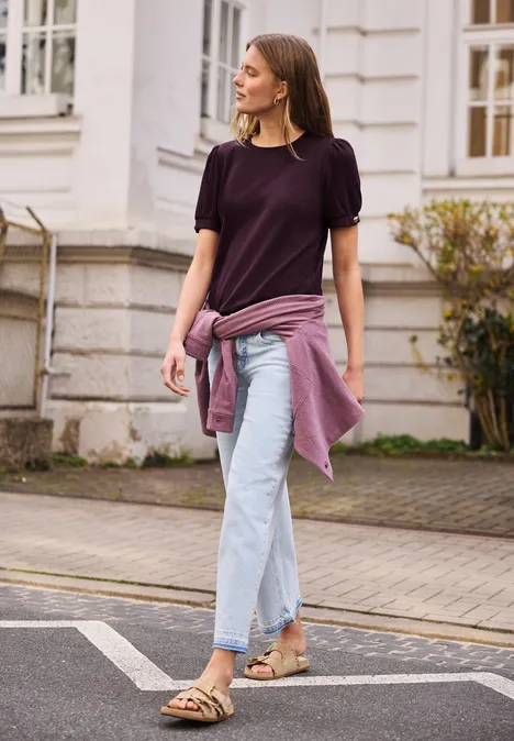 Shirt met ronde hals en knoopdetail very berry