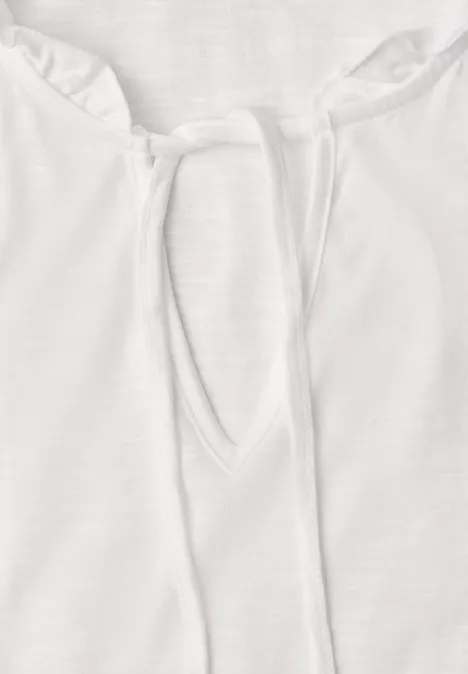 Witte blouse met V-hals en striklint