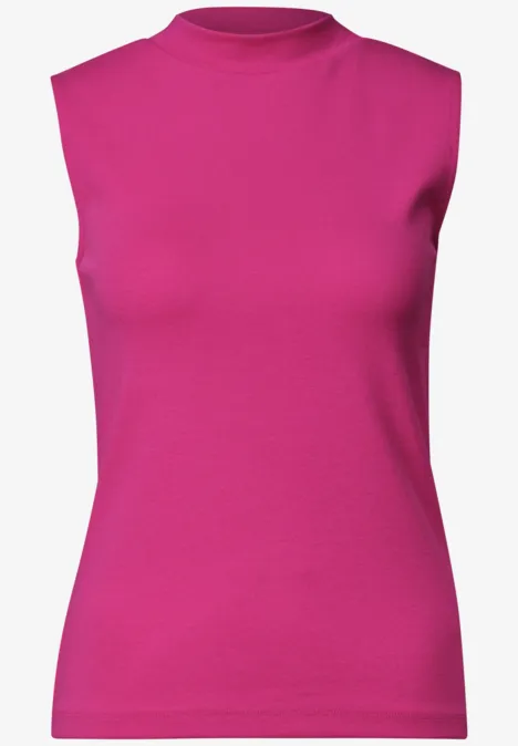 Basic Top mit Turtle Neck in Unifarbe ruby raspberry Ärmelloses, knallpinkes Top mit hohem Kragen, eng anliegend und schlicht.