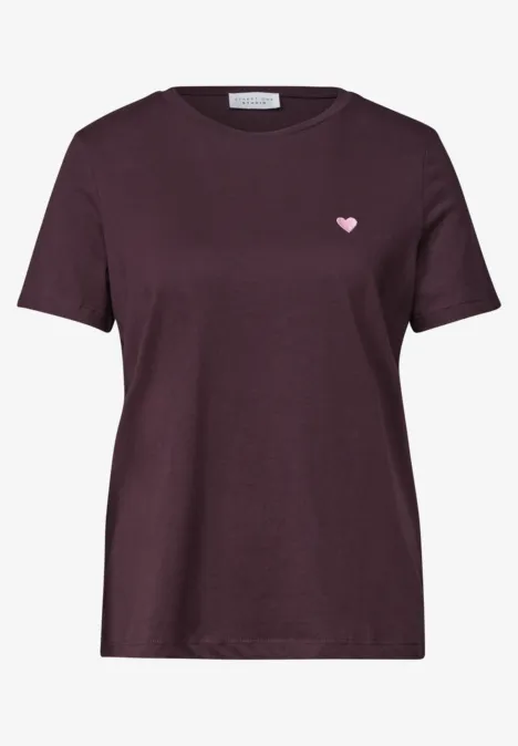T-Shirt mit Rundhals und Embroidery-Detail very berry Dunkles T-Shirt mit kurzen Ärmeln und kleinem pinkfarbenem Herzaufnäher auf der Brust.