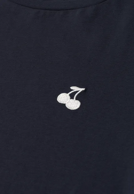 Dunkelblaues T-Shirt mit kleinem, weißem Kirsch-Logo auf der Brust.