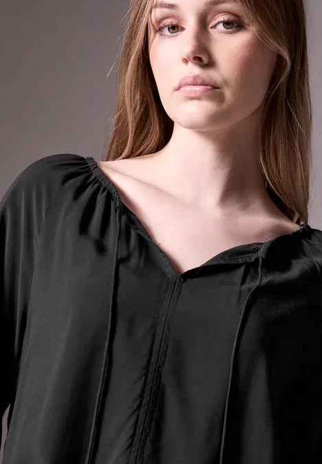Bluse mit Raffungen Black