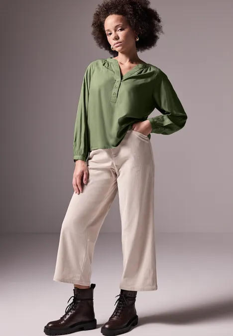 Raglan-Bluse in Unifarbe laurel green