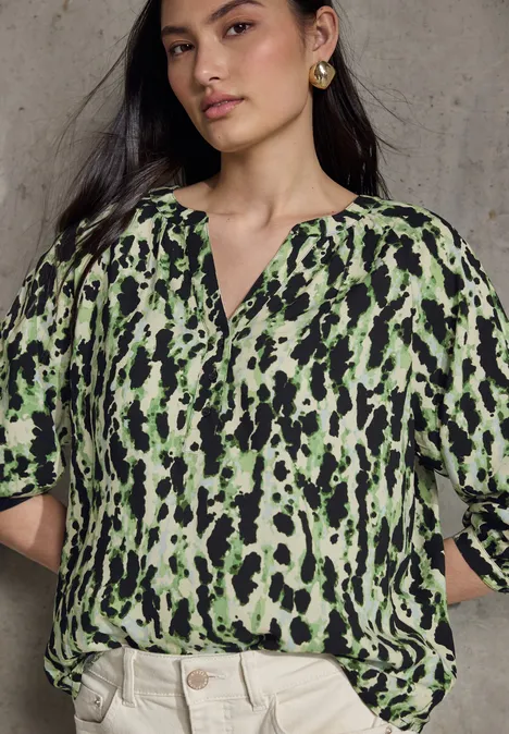 Loose Fit Raglan-Bluse vivid green
