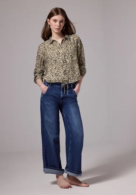 Bluse mit Leo-Muster creamy brown