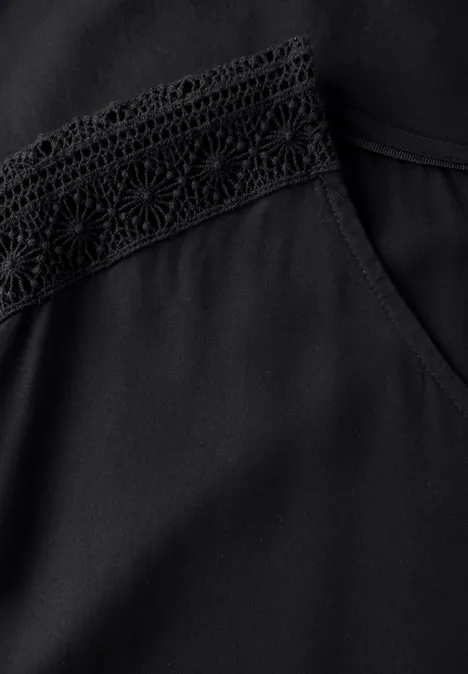 Blusenshirt mit Spitze Black