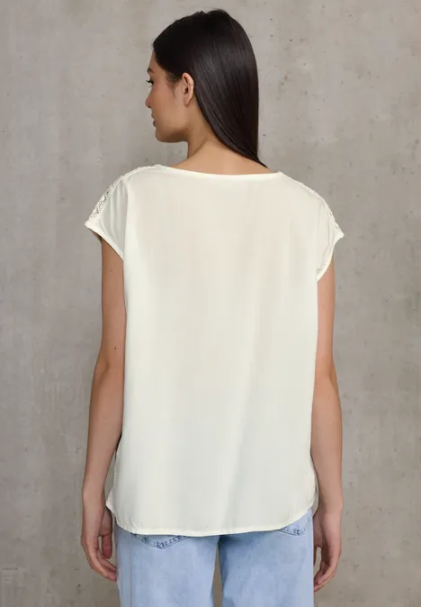Blusenshirt mit Spitze off white