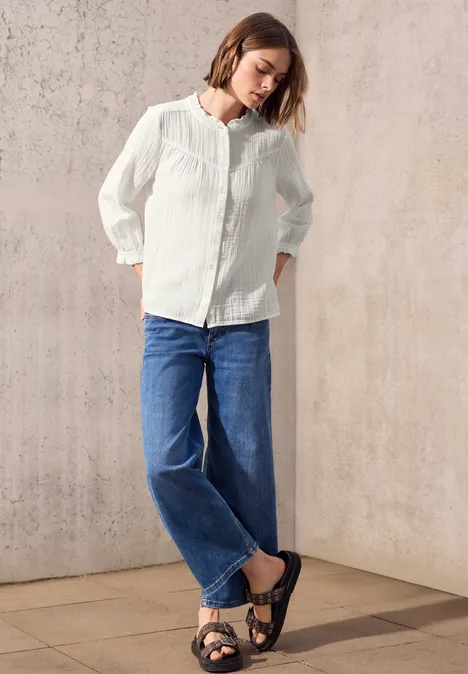 Musselin-Bluse mit Rüschen off white