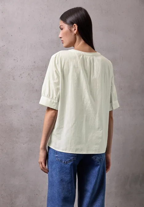 Kurzarmbluse mit Stickerei off white