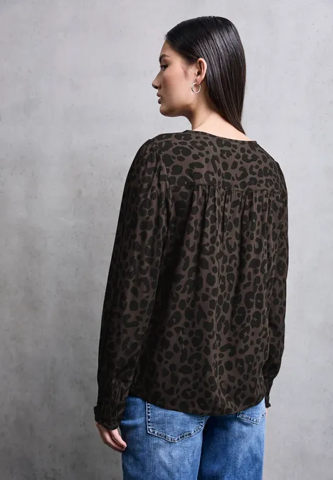 V-Neck Bluse mit Rüschen dark auburn brown