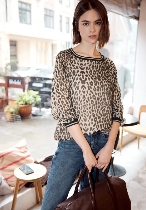 Leo blouse Black