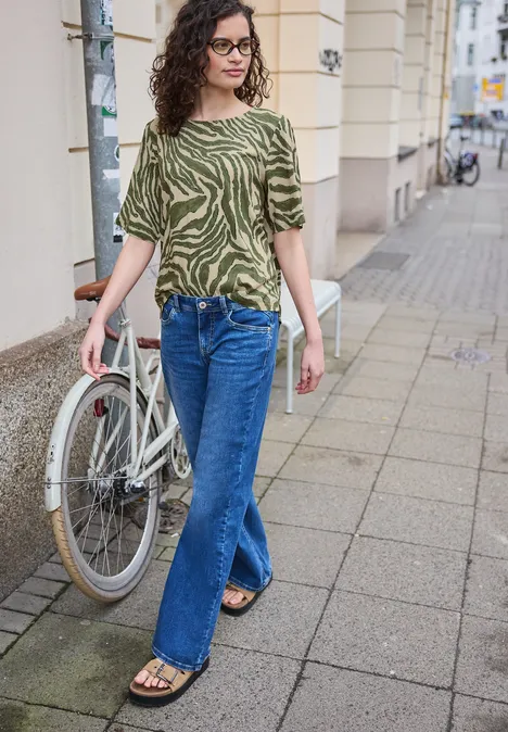 Kurzarm Bluse mit Rundhals und Print Lichen Green