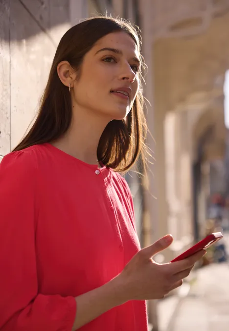 Chemisier à manches 3/4 avec col rond et boutons chili red