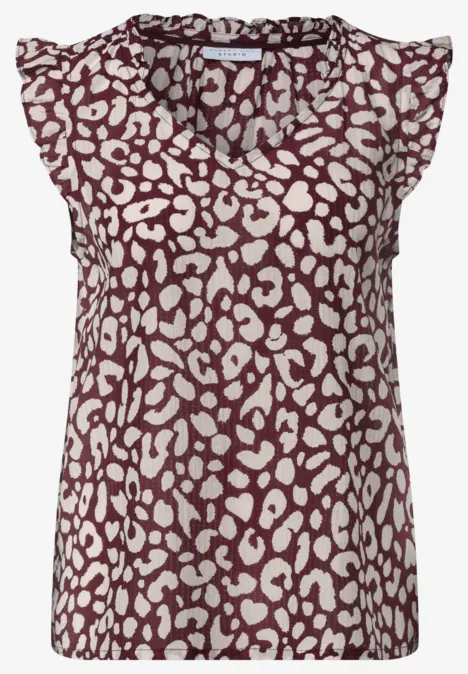 Blusentop mit V-Neck und Leo-Print vanilla sand Ärmelloses V-Neck-Top in bordeauxrotem Stoff mit cremefarbenem Leopardenmuster und zarten Rüschenärmeln
