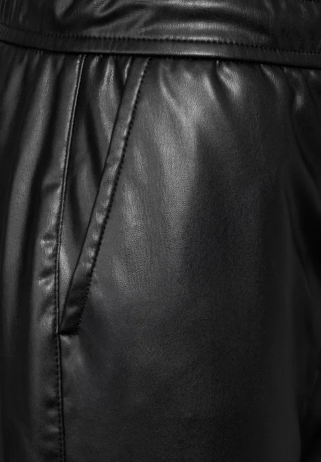 Hose im Leder-Look Black