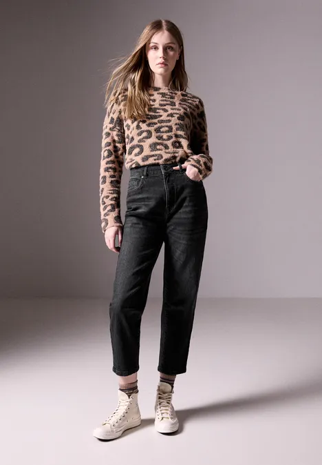 Jeans im Mom Fit Black washed