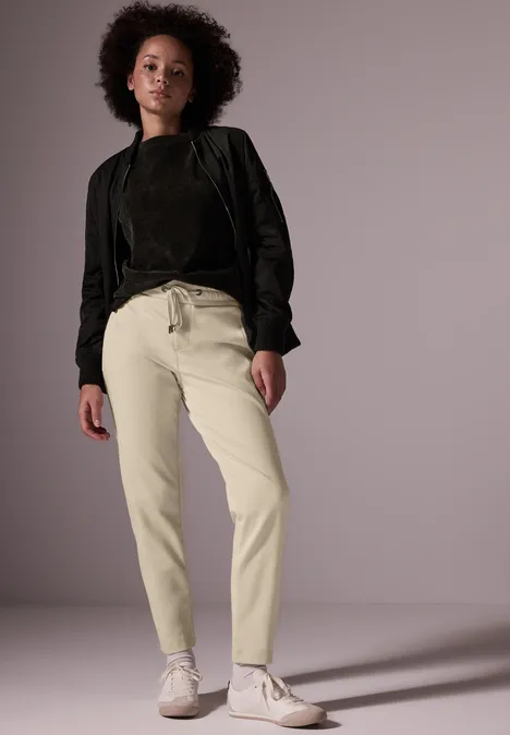 Twill Jogger vanilla sky