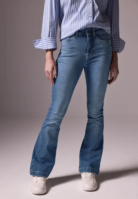 Bootcut Jeans Medium blue Soft washed