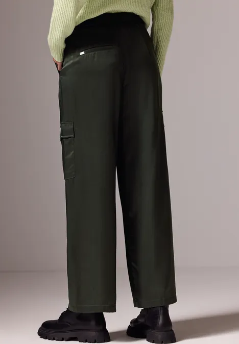 Cargo broek wijde pijpen oil green