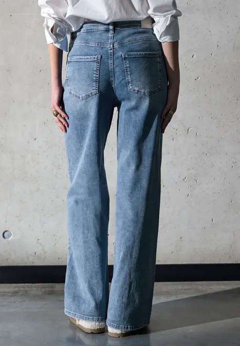 Wide Leg Jeans Light Blue Wash
