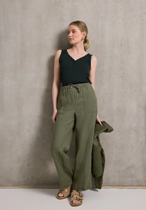 Straight Leg Leinenhose peridot green