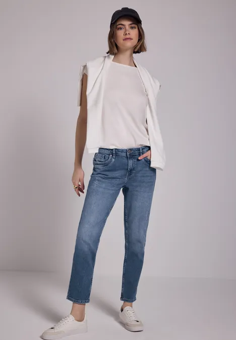 Jeans im Destroyed-Look Medium Blue Wash