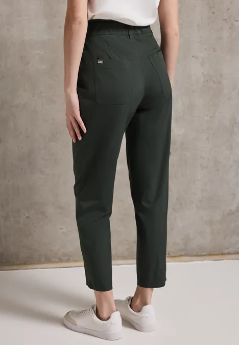 Paperbag Hose desert pine green