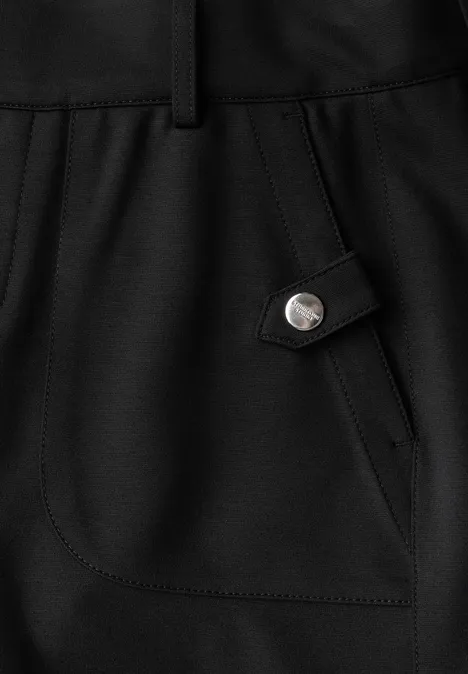 Shorts im Loose Fit Black
