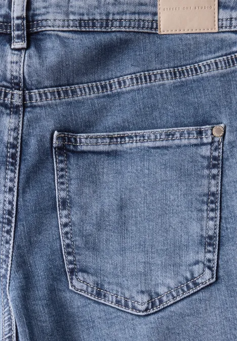 Jeans Straight Legs Medium Blue washed