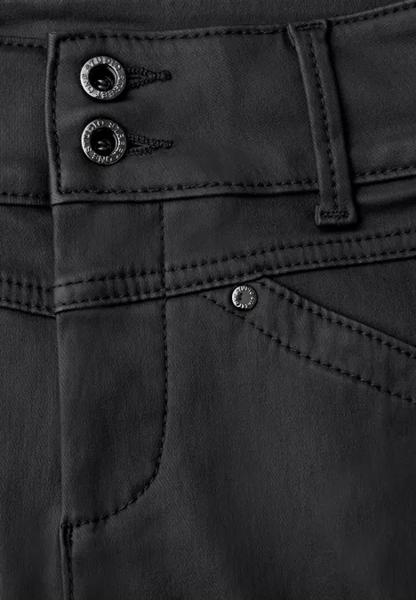 Slim Fit broek met coating Black