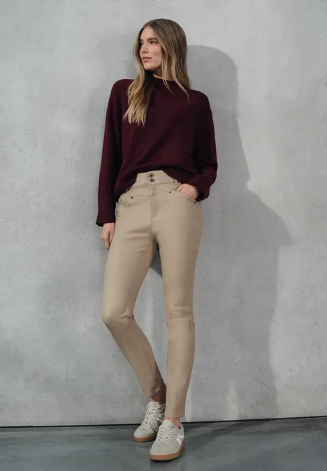 Coated Slim Fit Hose dark morn beige