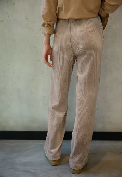 Straight Legs corduroy broek tan brown