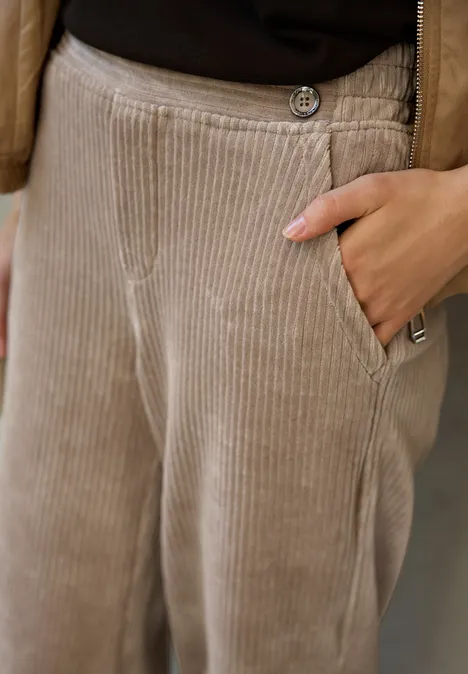 Straight Legs corduroy broek tan brown