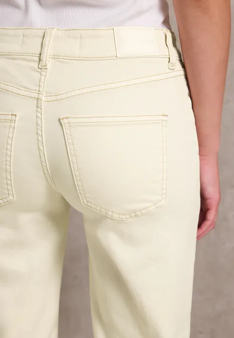 Straight Leg Jeans Ecru washed
