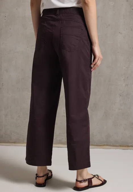 Hose aus Baumwollmix fudge red