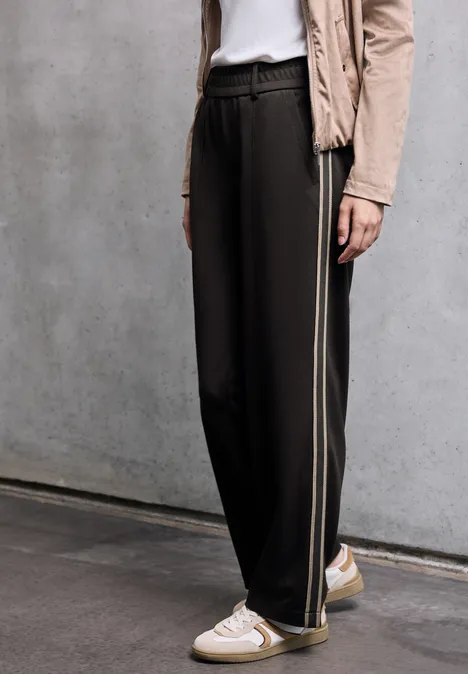 Hose mit Gallonstreifen dark auburn brown