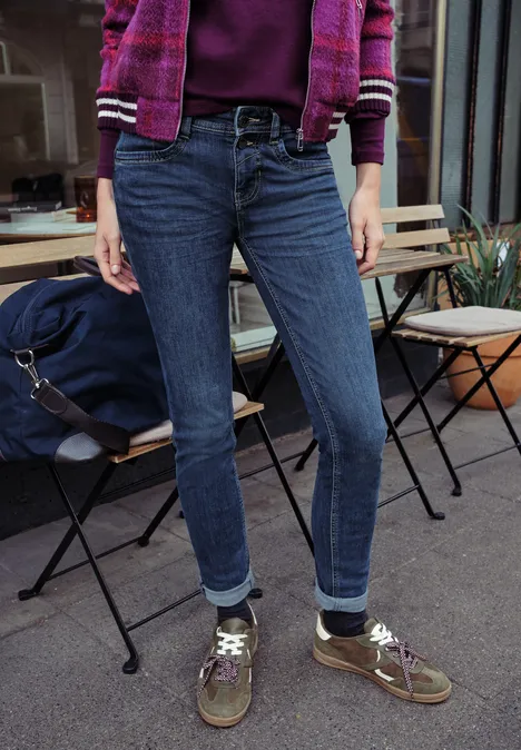 Casual Fit Jeans Dark Indigo Blue washed