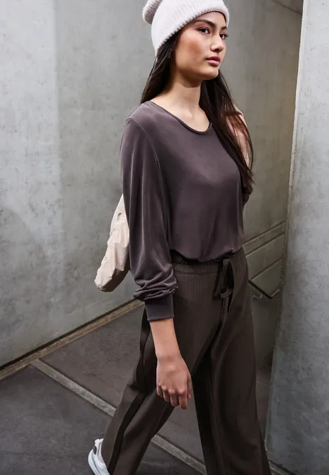 Straight Leg Hose rustic brown mel.