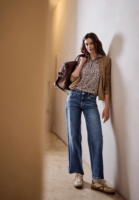 Wide Leg Jeans Medium Blue Soft washed