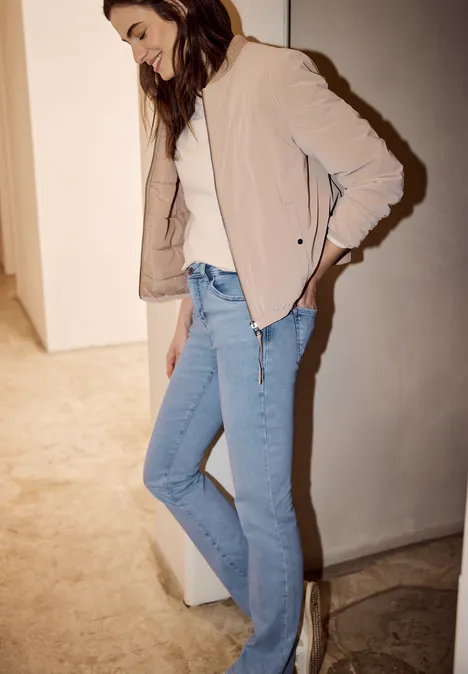 Jeans Bootcut Ultra Bleach Wash